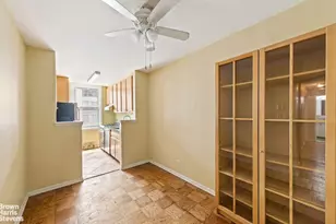77 7th Ave, New York City, NY 10011 - Photo 10