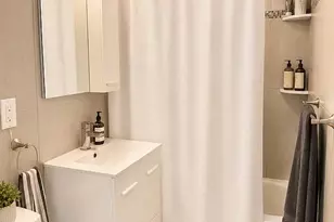 236 N 7th St, New York City, NY 11211 - Photo 8