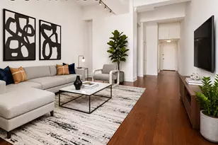 310 E 46th St, New York City, NY 10017 - Photo 2