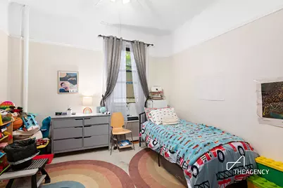 314 W 100th Street #3, New York City, NY 10025 - Photo 4