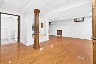 5646 Post Rd, New York City, NY 10471 - Photo 56