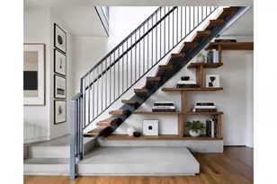 1 7th Ave S, New York City, NY 10014 - Photo 14