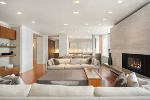 15 W 53rd St, New York City, NY 10019 - Photo 2