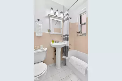 30 Monroe Place #3A, New York City, NY 11201 - Photo 8