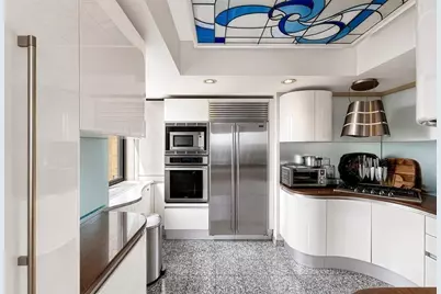 400 E 70th Street #3501, New York City, NY 10021 - Photo 8