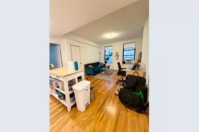 172 E 92nd Street #4A, New York City, NY 10128 - Photo 2