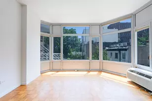 200 E 32nd St, New York City, NY 10016 - Photo 1
