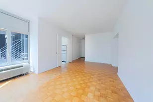 200 E 32nd St, New York City, NY 10016 - Photo 4