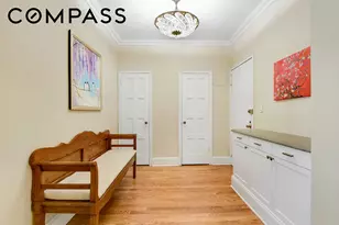 58 W 58th St, New York City, NY 10019 - Photo 4