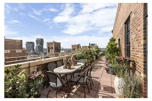 410 W 24th St, New York City, NY 10011 - Photo 10