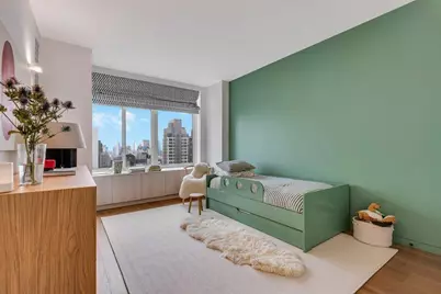 188 E 64th Street #2501, New York City, NY 10065 - Photo 16