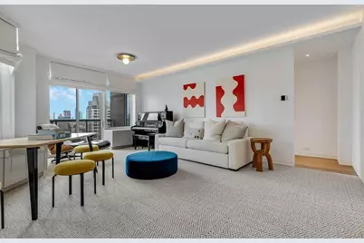 188 E 64th Street #2501, New York City, NY 10065 - Photo 4