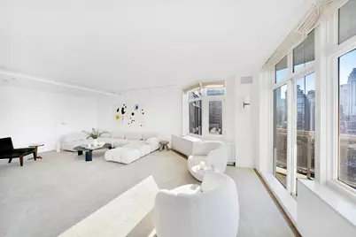 188 E 64th Street #2501, New York City, NY 10065 - Photo 2