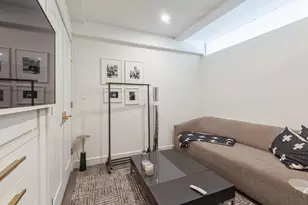 230 E 50th St, New York City, NY 10022 - Photo 12