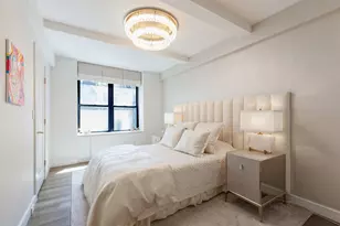 230 E 50th St, New York City, NY 10022 - Photo 8