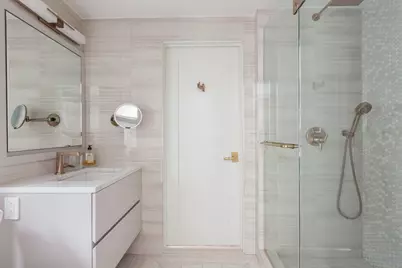 230 E 50th Street #3A, New York City, NY 10022 - Photo 10