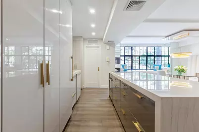 230 E 50th Street #3A, New York City, NY 10022 - Photo 4