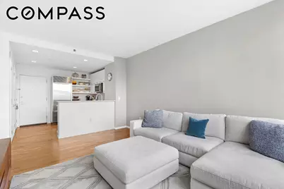 635 W 42nd Street #4B, New York City, NY 10036 - Photo 2