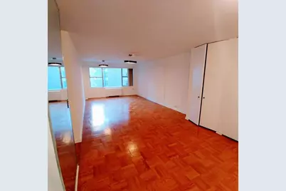 77 W 55th Street #9J, New York City, NY 10019 - Photo 1