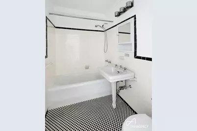 433 W 34th Street #10F, New York City, NY 10001 - Photo 18