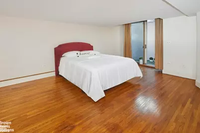 44 W 76th Street #2, New York City, NY 10023 - Photo 8