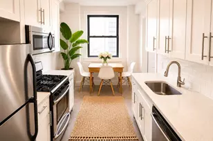 27 W 96th St, New York City, NY 10025 - Photo 4