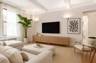 27 W 96th St, New York City, NY 10025 - Photo 2