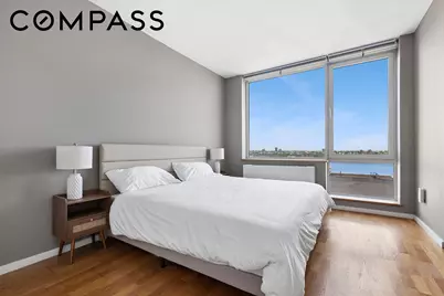 635 W 42nd Street #23A, New York City, NY 10036 - Photo 4