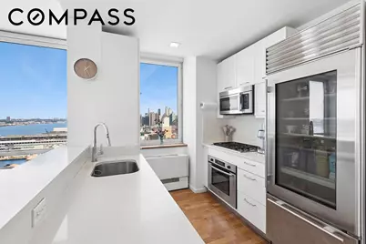 635 W 42nd Street #23A, New York City, NY 10036 - Photo 2