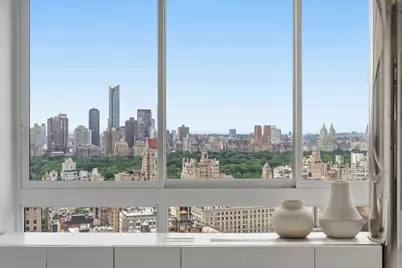 167 E 61st Street #34D, New York City, NY 10065 - Photo 1