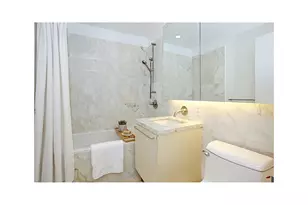 200 Chambers St, New York City, NY 10007 - Photo 8