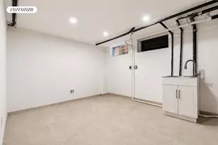 39-82 45th St, New York City, NY 11104 - Photo 12