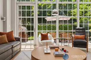 200 Water St, New York City, NY 11201 - Photo 2