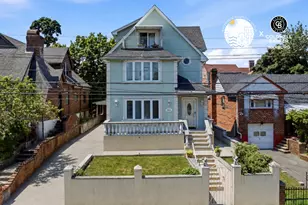 29-10 Butler St, New York City, NY 11369 - Photo 36