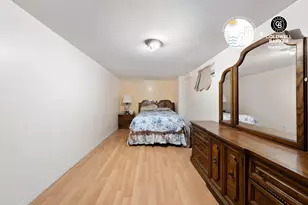 29-10 Butler St, New York City, NY 11369 - Photo 26