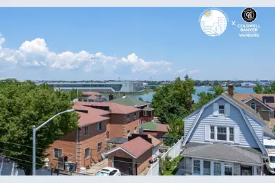 29-10 Butler Street, New York City, NY 11369 - Photo 24