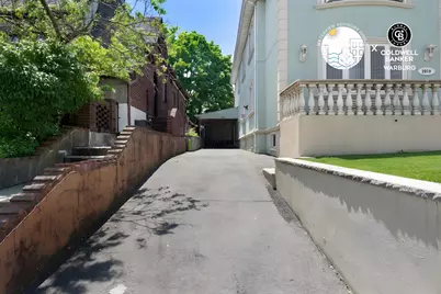 29-10 Butler Street, New York City, NY 11369 - Photo 32