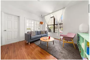 220 W 111th St, New York City, NY 10026 - Photo 1