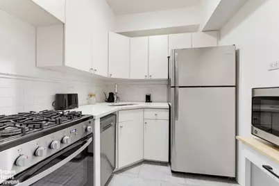 11 Riverside Drive #6PW, New York City, NY 10023 - Photo 2