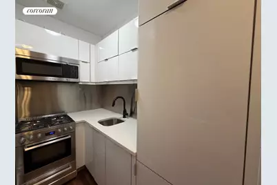 455 Hudson Street #15, New York, NY 10014 - Photo 4