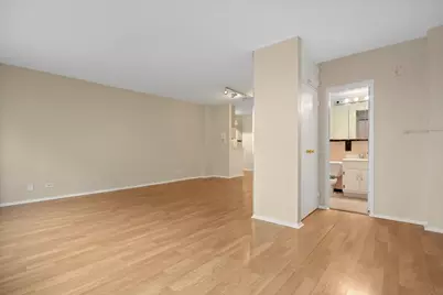 87-15 165th Street #4B, Jamaica, NY 11432 - Photo 6