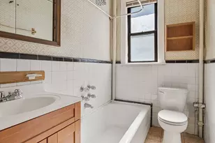 310 Windsor Pl, New York City, NY 11218 - Photo 12