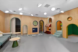 547 W 47th St, New York City, NY 10036 - Photo 34