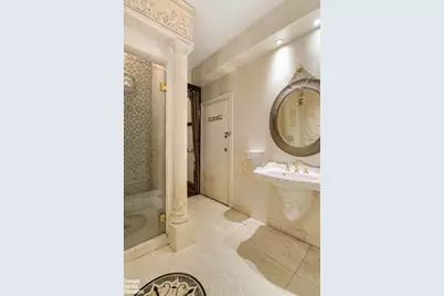 6 E 76th Street #1R, New York City, NY 10021 - Photo 4