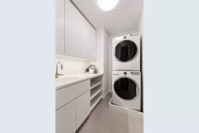 11 Beach Street #8C, New York City, NY 10013 - Photo 16