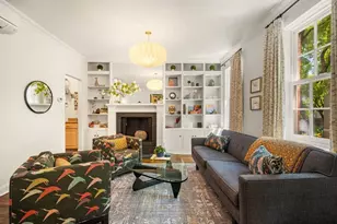 349 W 21st St, New York City, NY 10011 - Photo 2