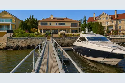3411 Country Club Road, New York City, NY 10465 - Photo 10