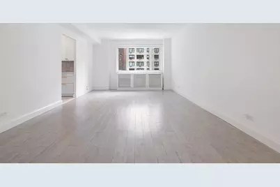 30 W 60th Street #8-S, New York City, NY 10023 - Photo 2