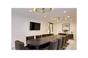 721 5th Ave, New York City, NY 10022 - Photo 18