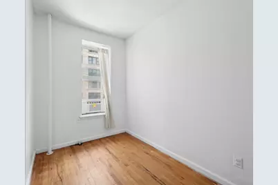 320 E 49th Street #45, New York City, NY 10022 - Photo 2